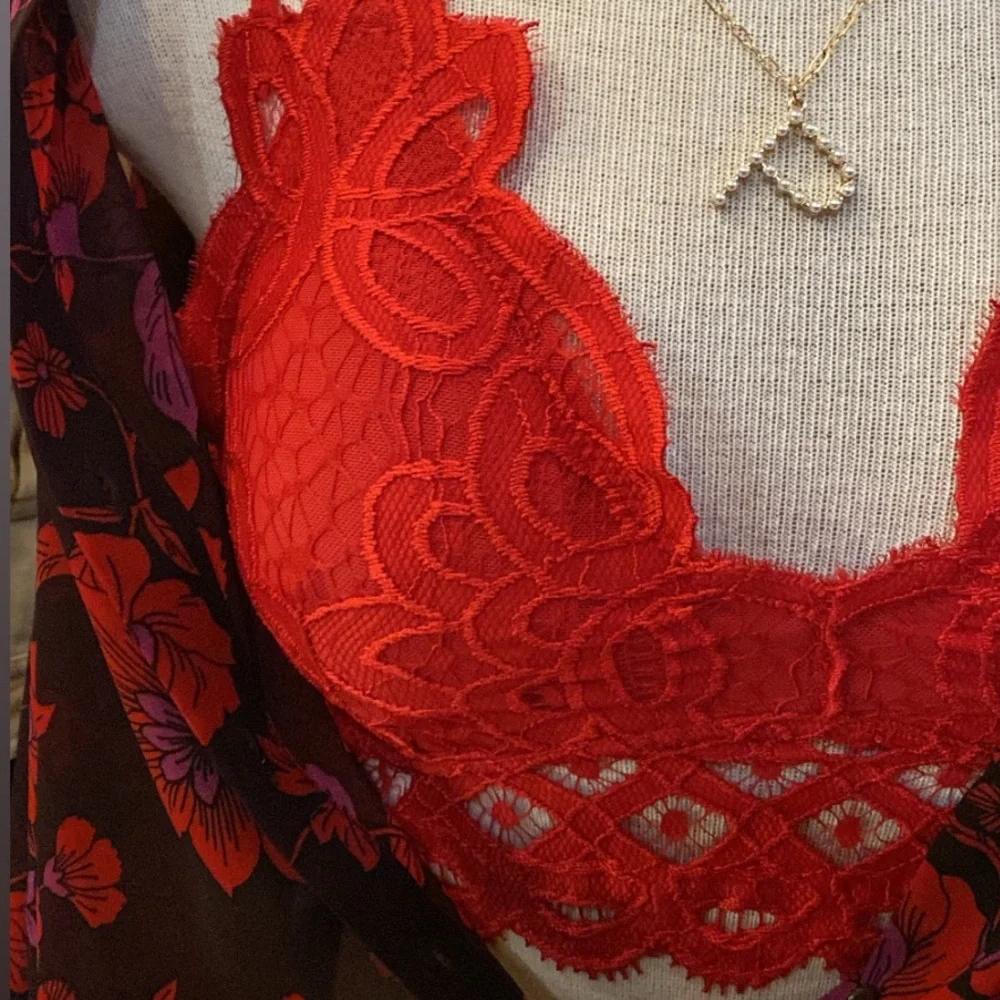 NWT Anemone bralette Burgundy Red  Lace Strappy adj. strap removable pad S M XXL